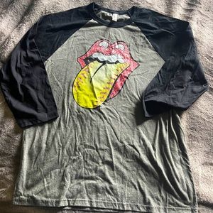 Softball raglan tee. XL